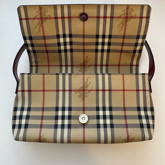 Burberry Shoulder Bag - Picture 4 of 5